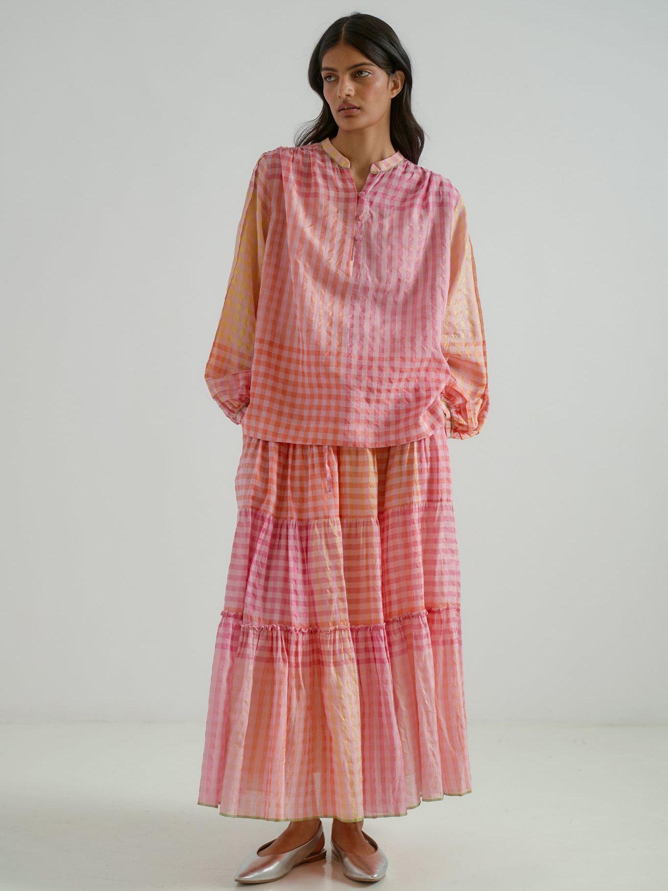 Eka Isadora and Larch set
