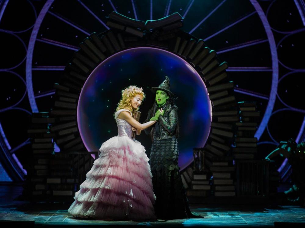Glinda and elphaba