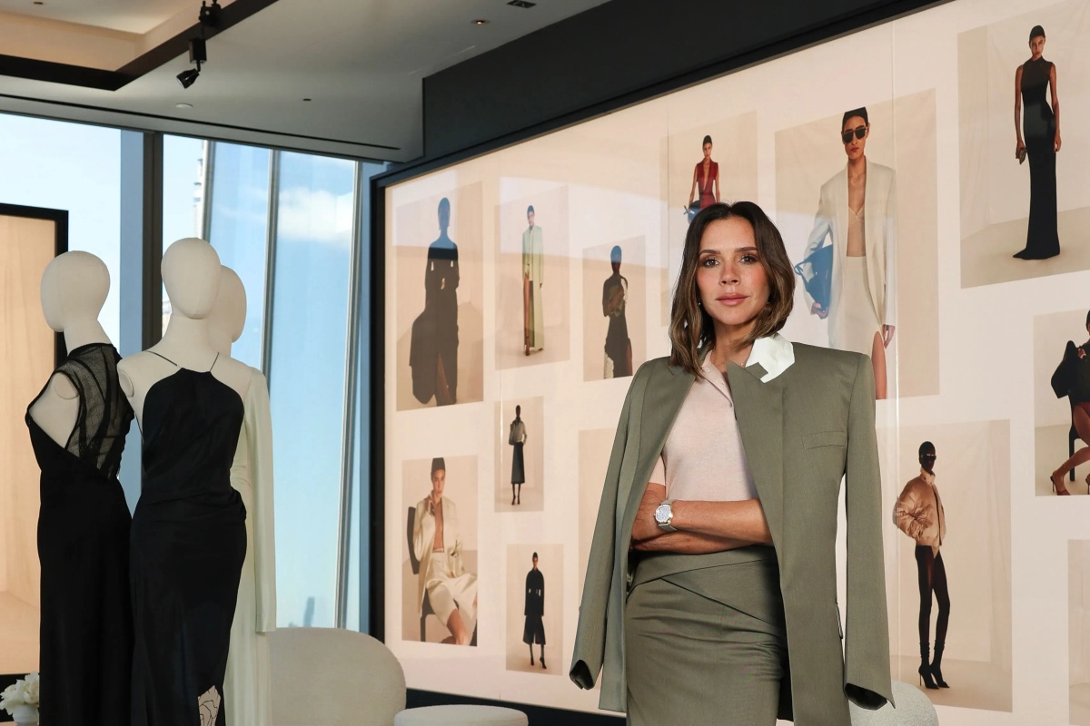 Victoria Beckham The Nod