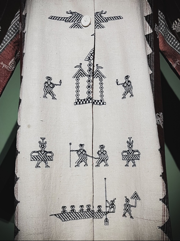 Close up on the pieces at the exhibition about indigenous textile traditions