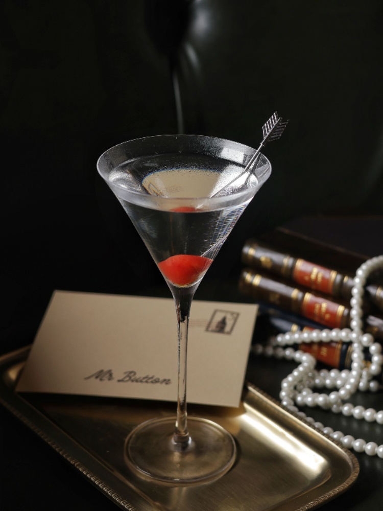 Audrey Hepburn Mr Button The Nod 