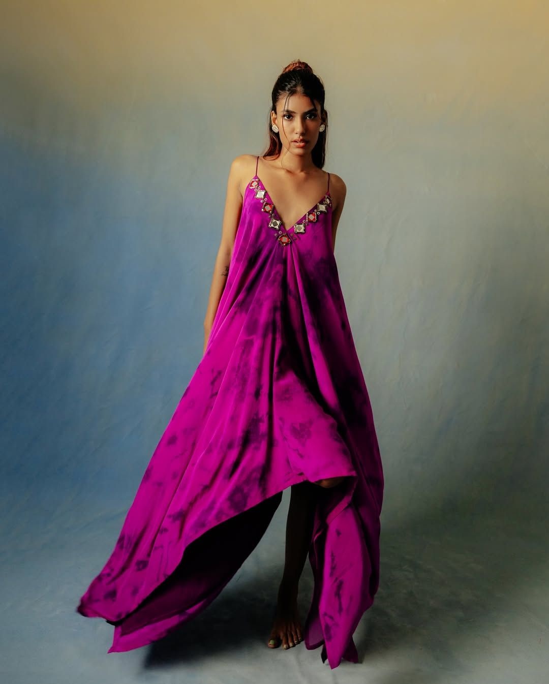 AnushkaKhanna_TheWeddingCollective