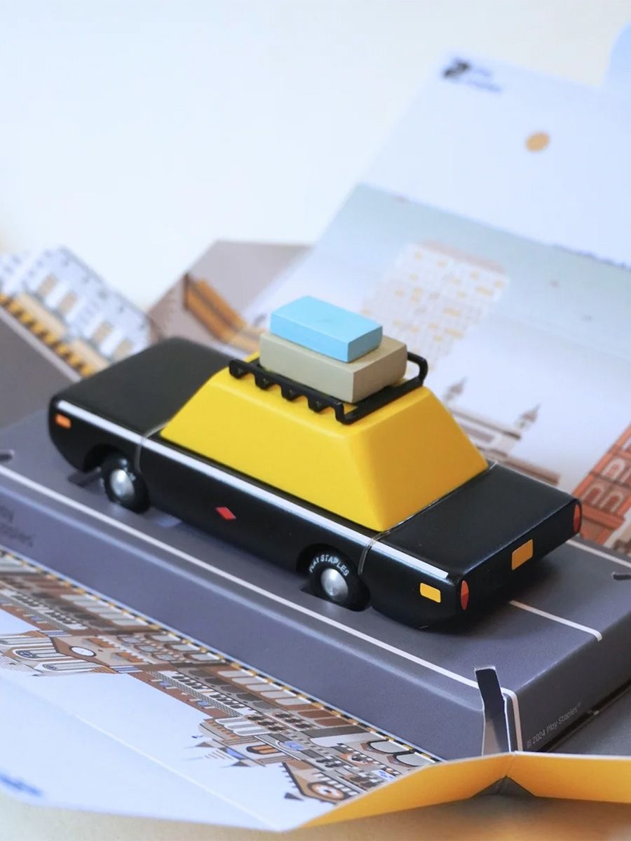 Playstaples Kaali peeli