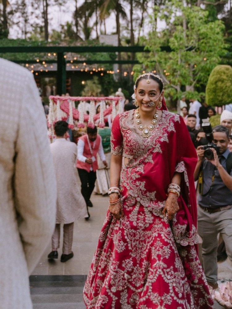 The bride Dhwani Kathotia wore a Jayanti Reddy lehenga for the wedding