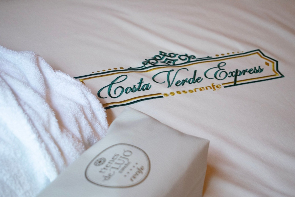 Bed Details, Costa Verde Express, The Nod Mag