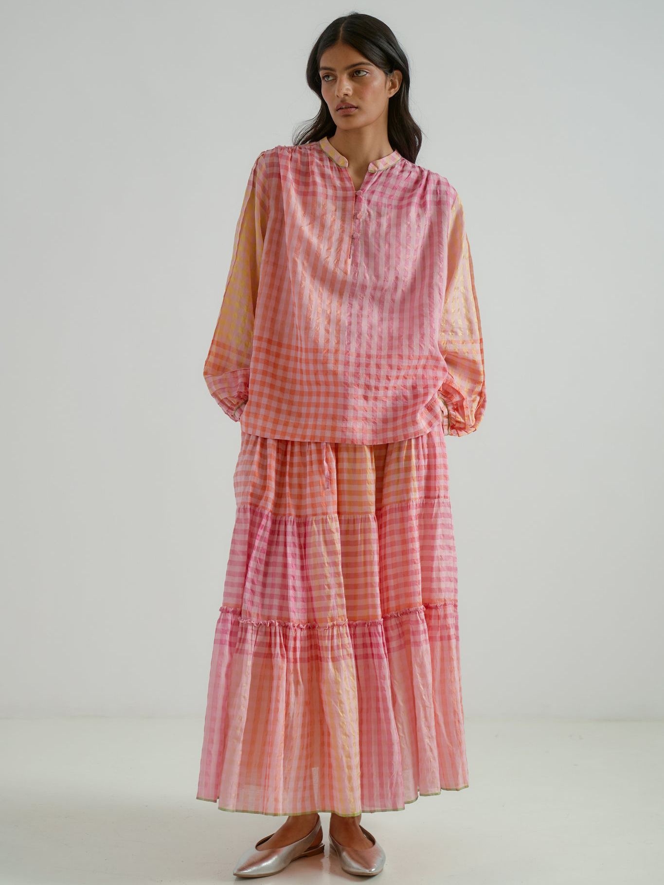 Eka Isadora and Larch set