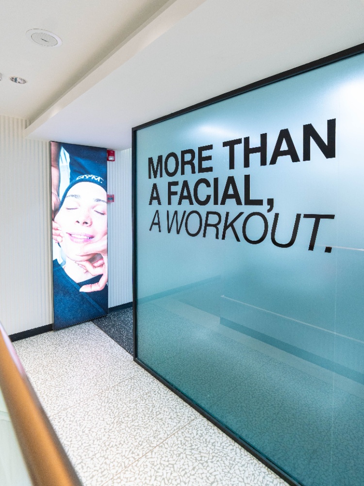 FaceGym at Tira, Kemps Corner, Mumbai