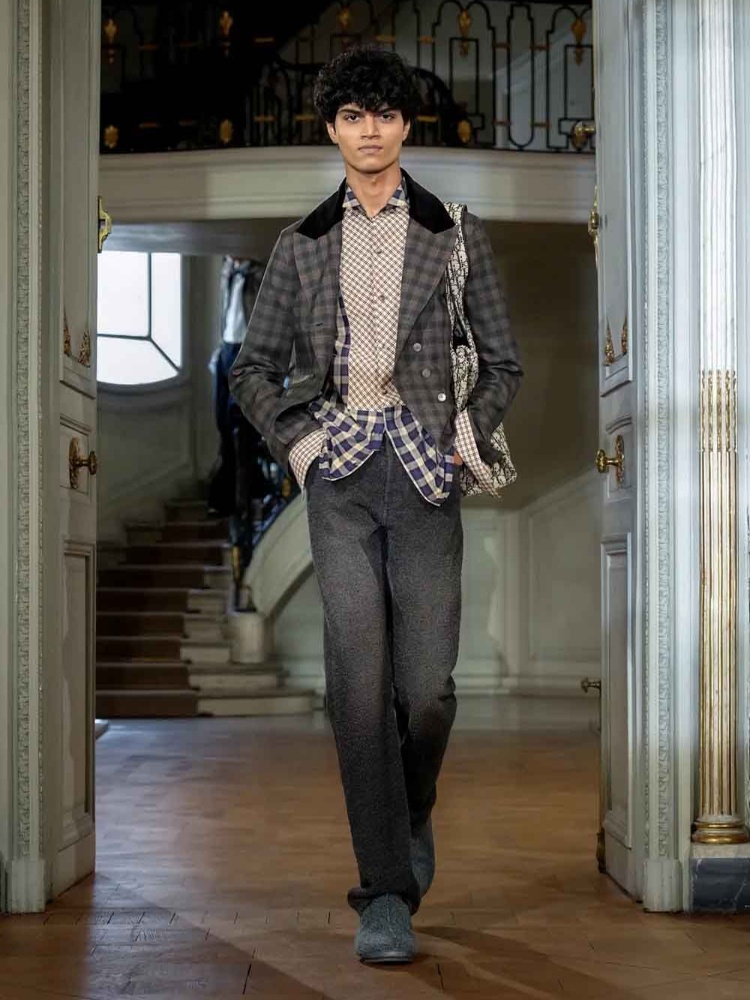 Yug Sanjay Devalia for Dior spring/summer 27