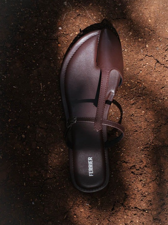 Rowan sandal, Ferrier