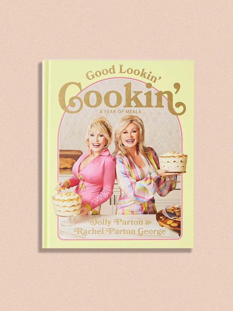 Good Lookin' Cookin': A Year of Meals - A Lifetime of Family, Friends, and Food