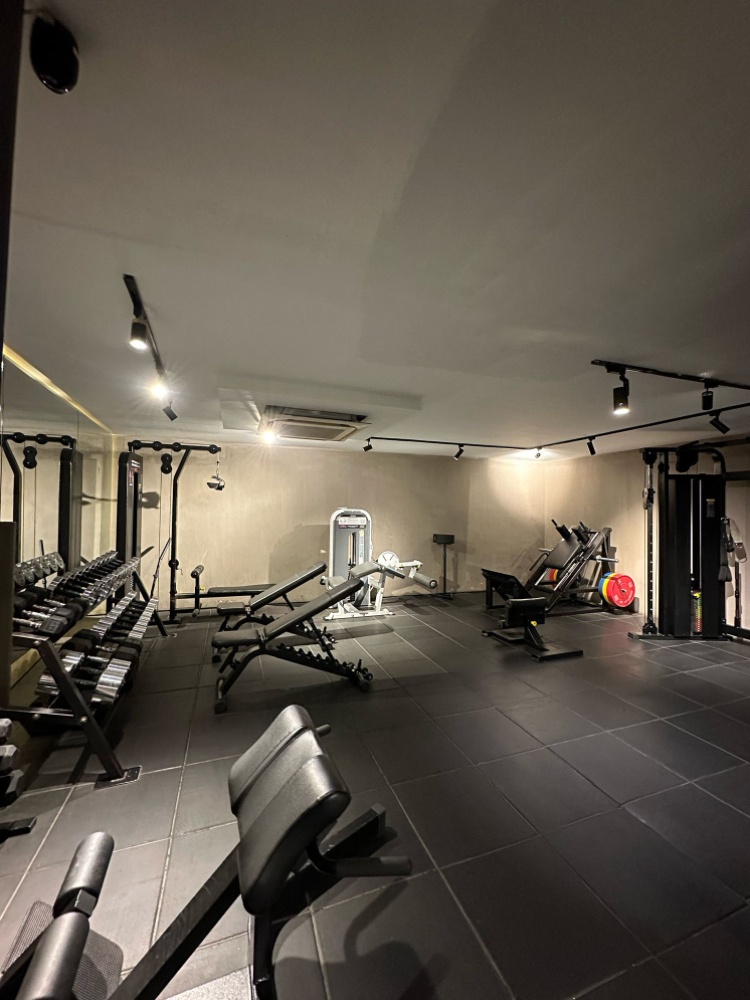 A2, the strength training room at Antigravity, Pali Hill, Bandra