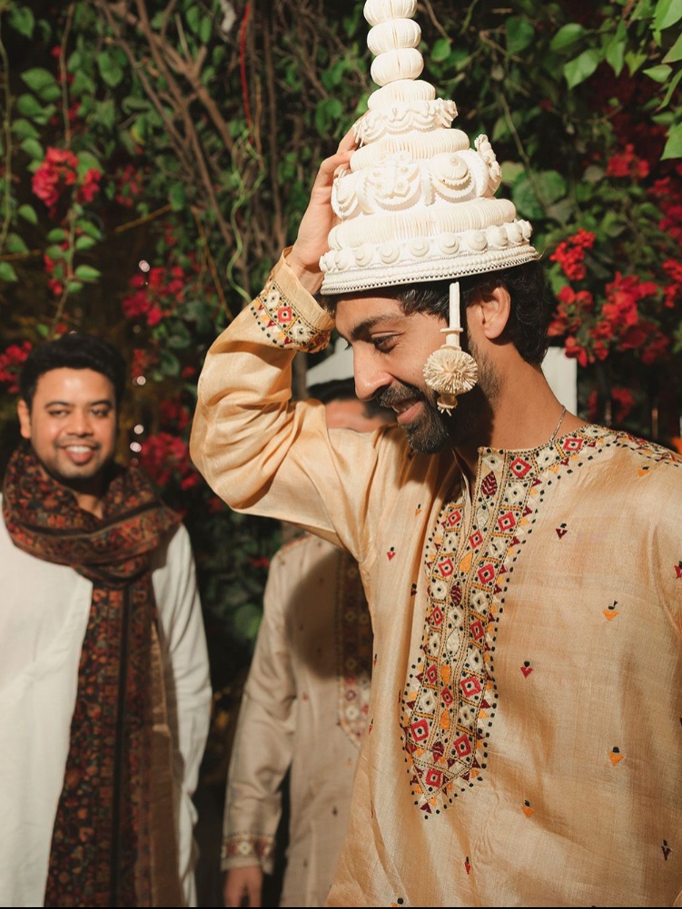 Pranav Mehra and Geetika Chakravarti