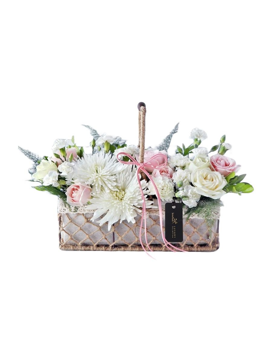 Interflora Blooms from my Heart floral arrangement