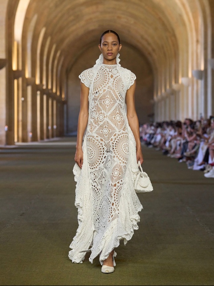 Jacquemus runway