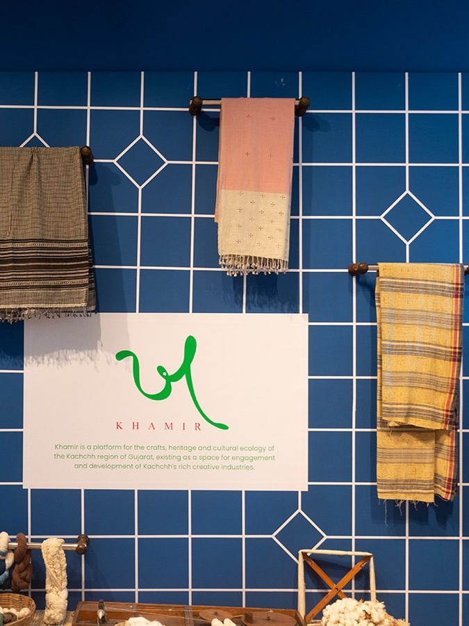 Textiles and saris at Khamir
