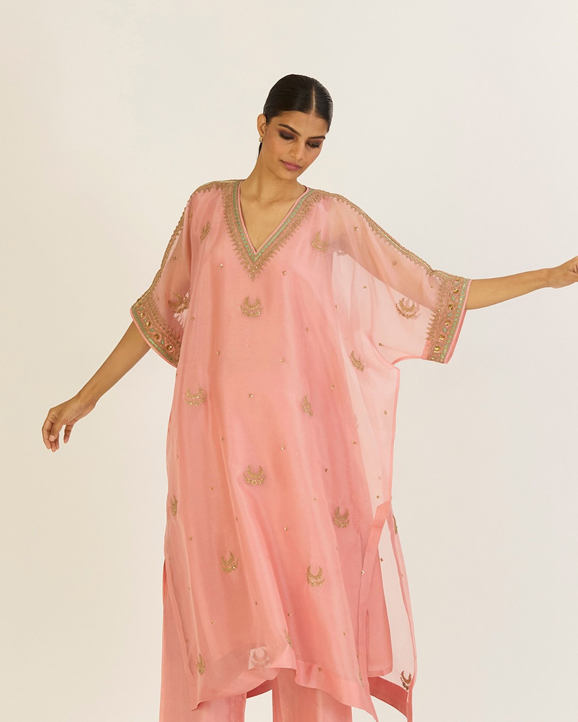 Sailo kaftan set by Lajjoo C
