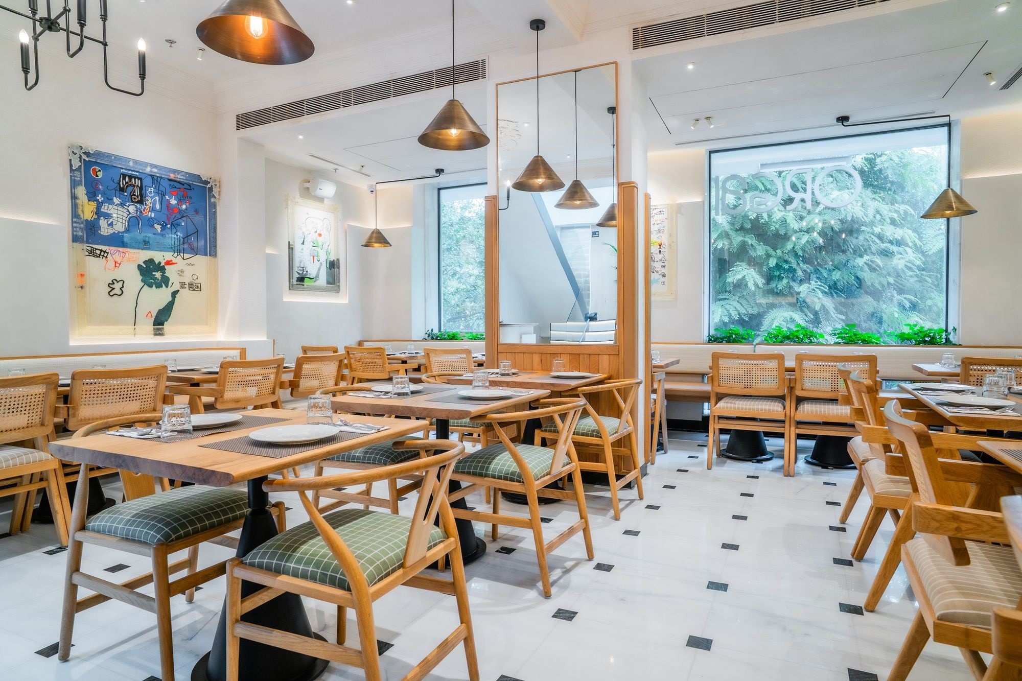 Organic Bistro Interio