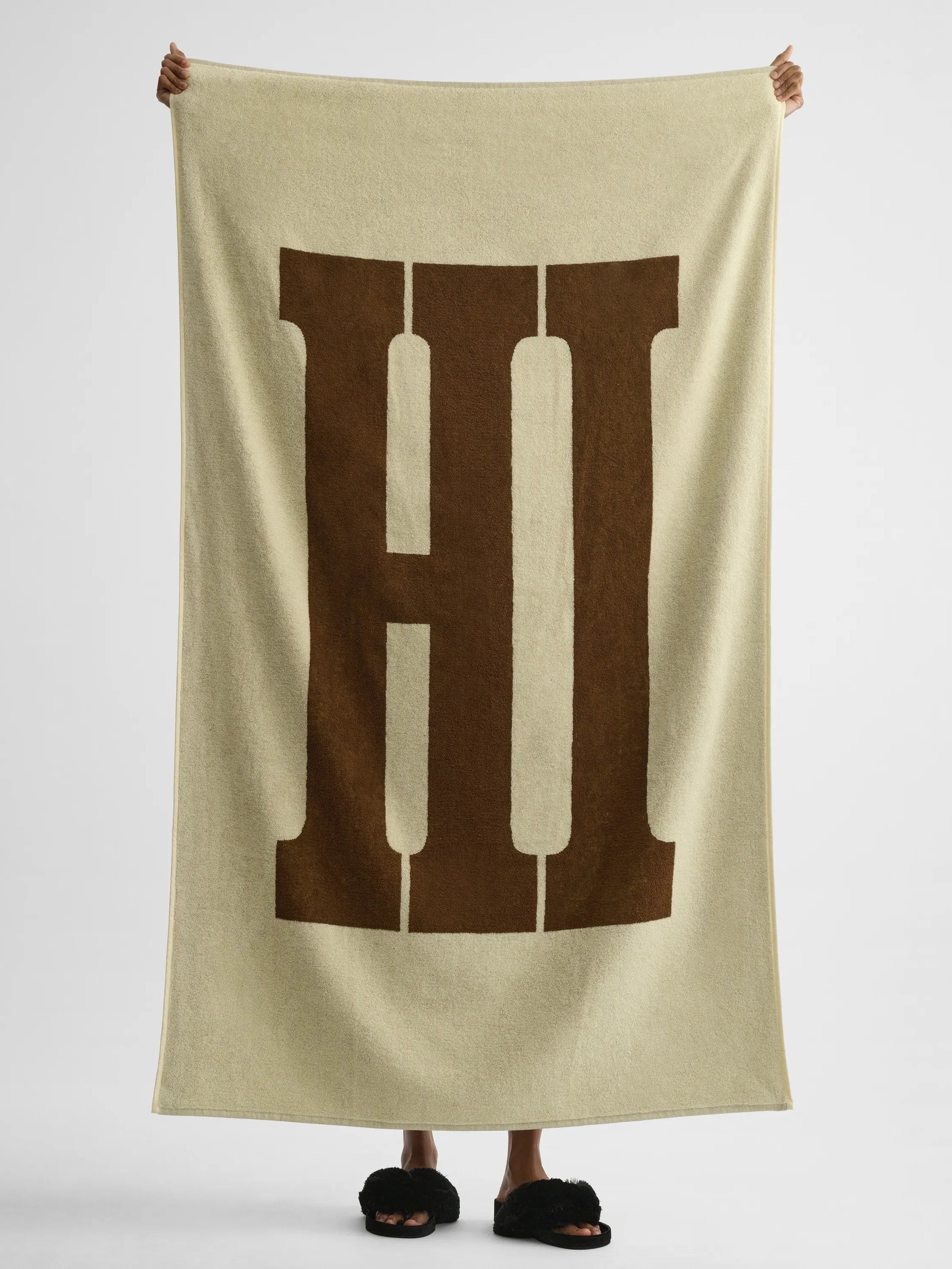 Phoebe Philo Hi towel