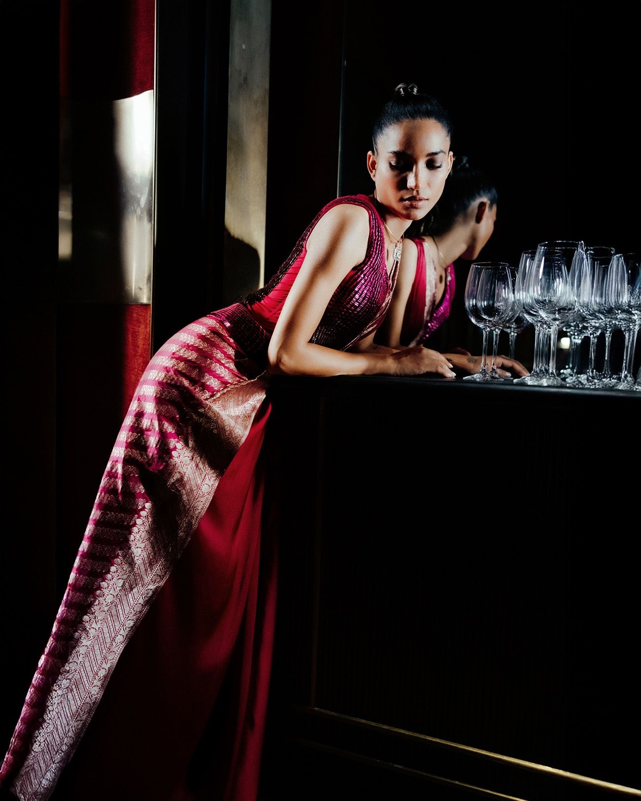 A model wearing a Banarasi sari by Amit Aggarwal