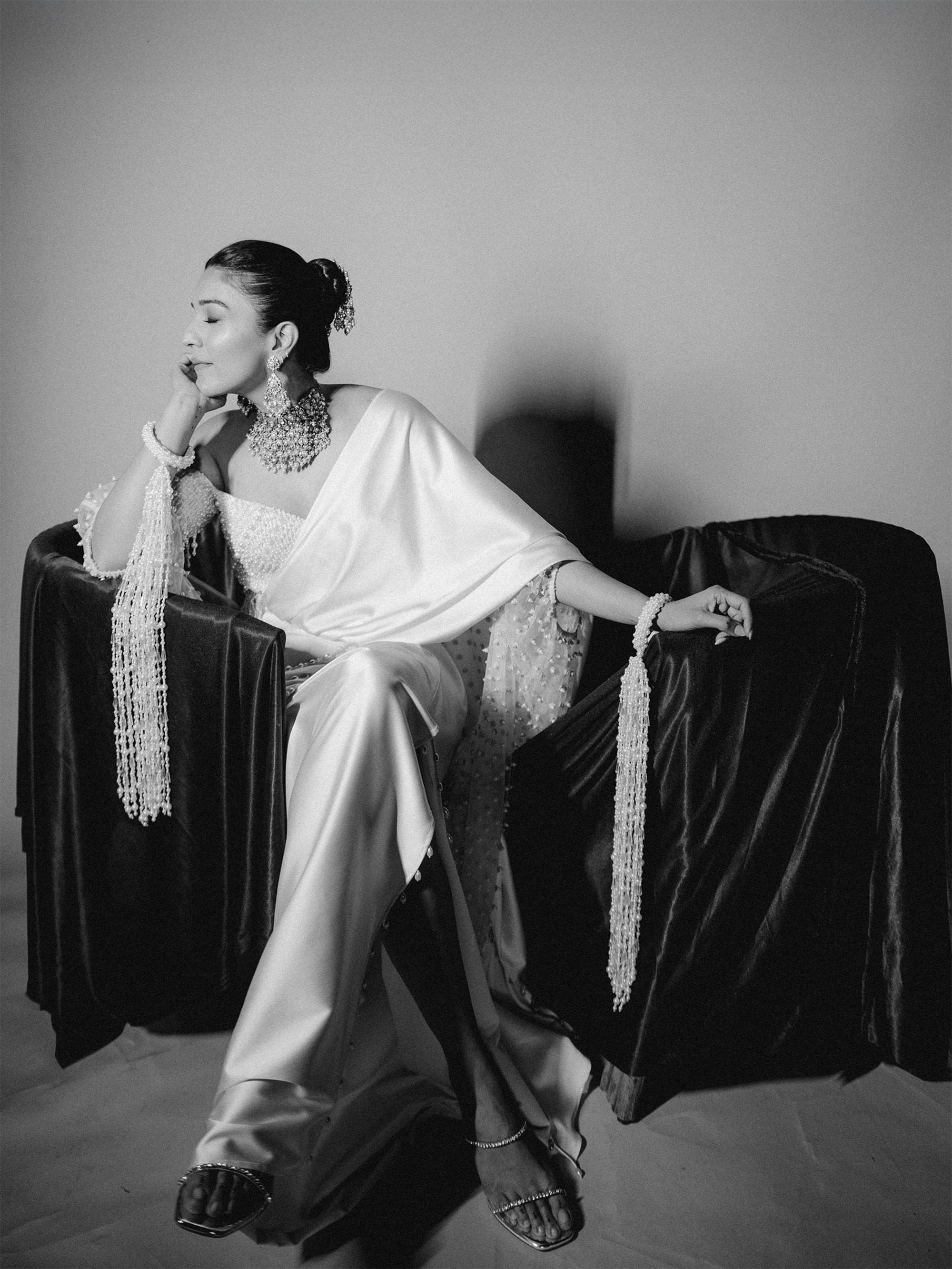 Shweta Kapur in 431-88 