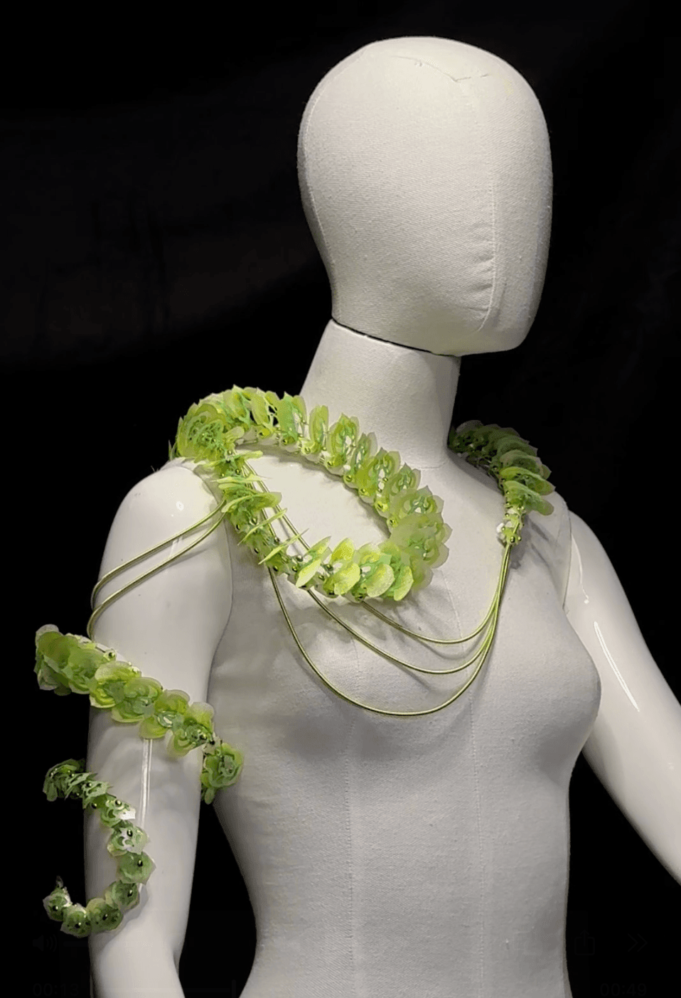 A kinetic serpentine vine created by Casey Curran, The Nod Mag