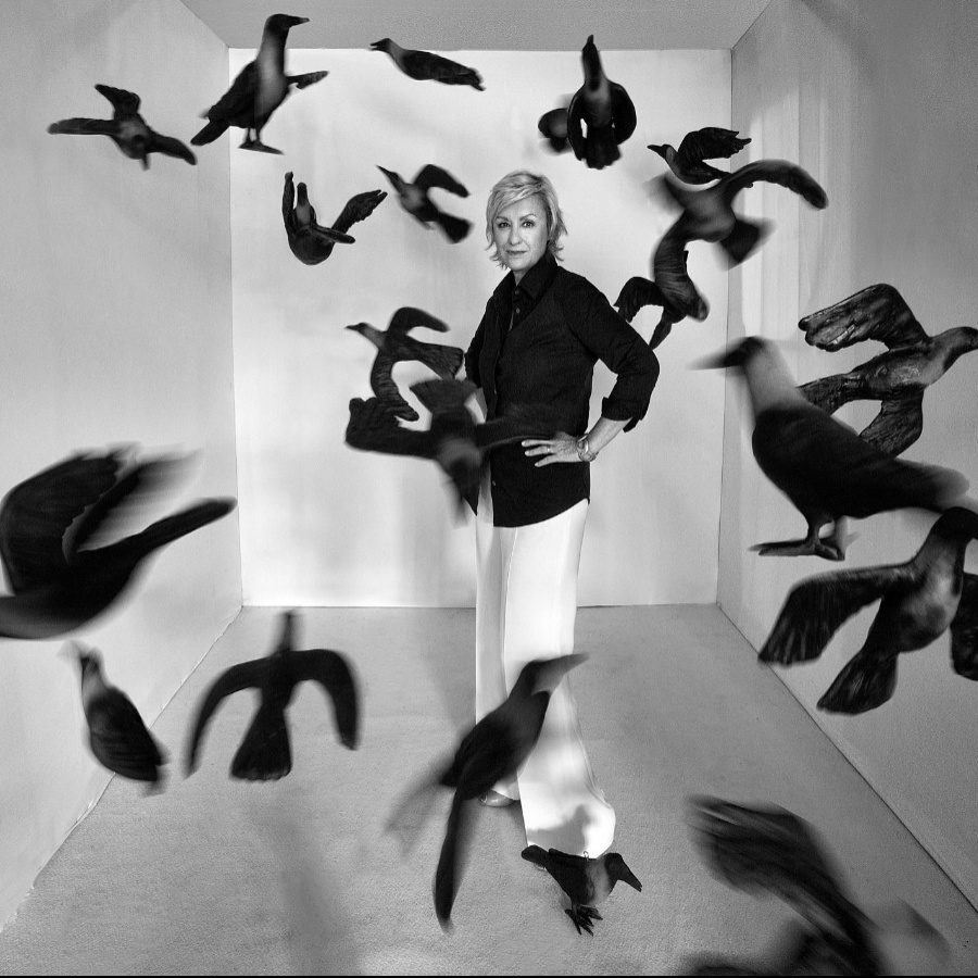 Tina Brown x The Nod