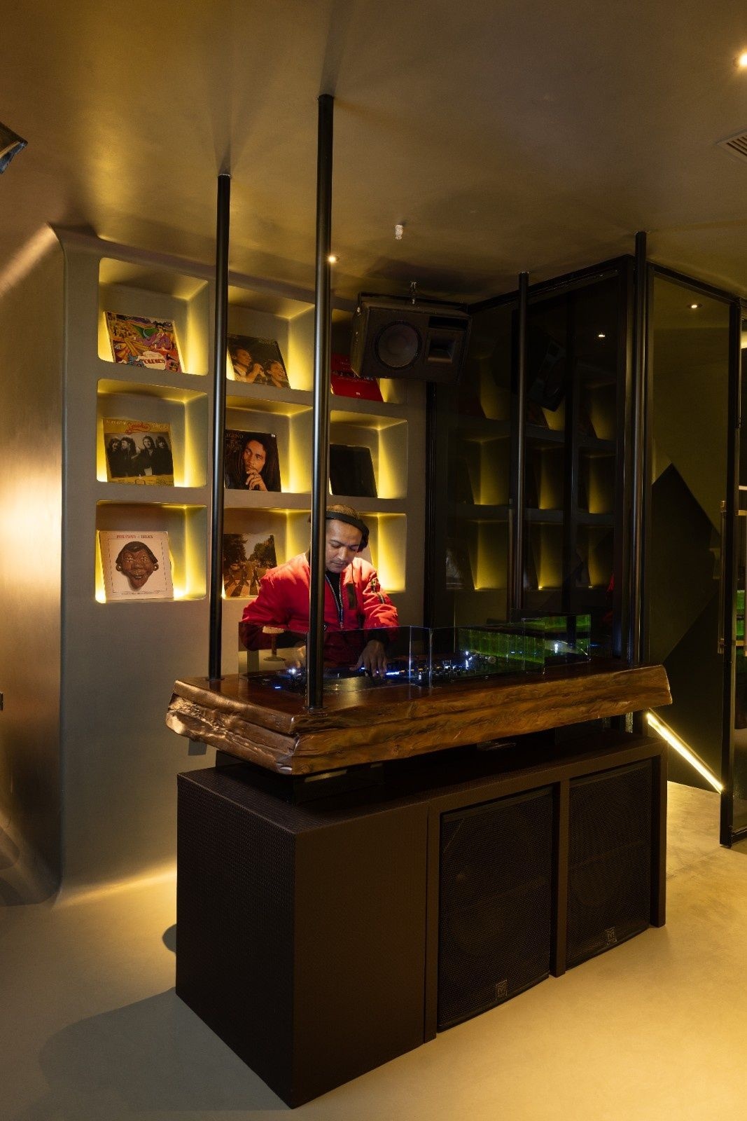 Top Banana New Delhi GK2