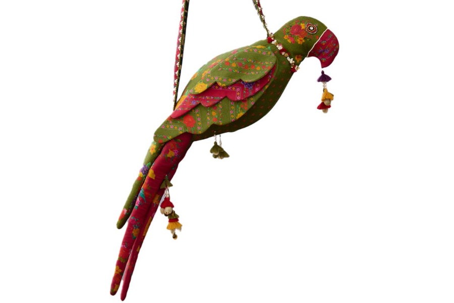 Dil Saaz Tota bag, Torani