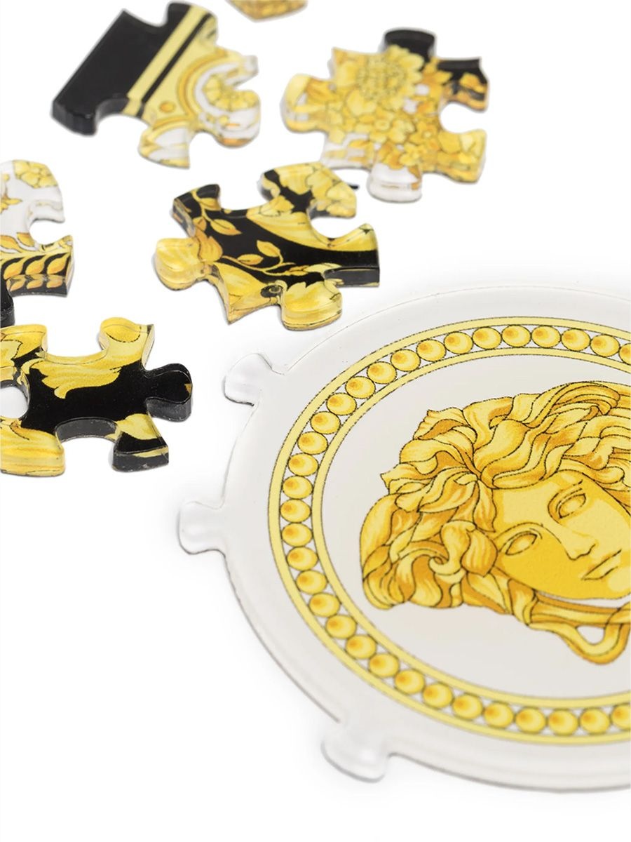 Versace Barocco Medusa puzzle game