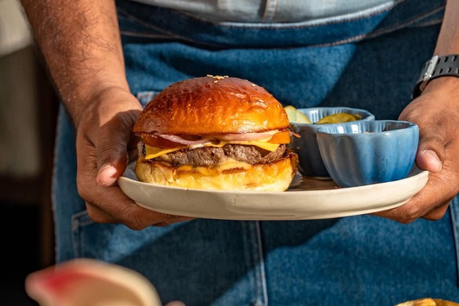 Classic burger