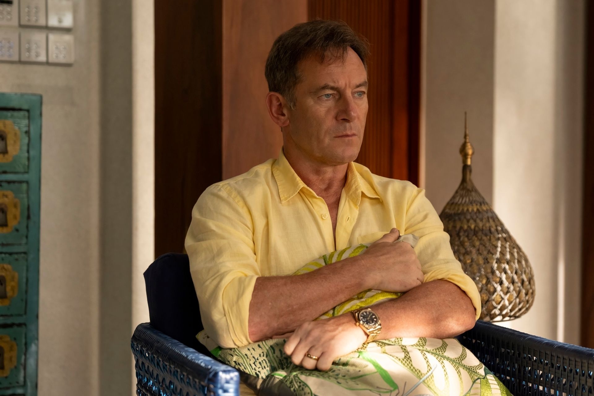 Jason Issacs as Timothy Ratliff in The White Lotus S3