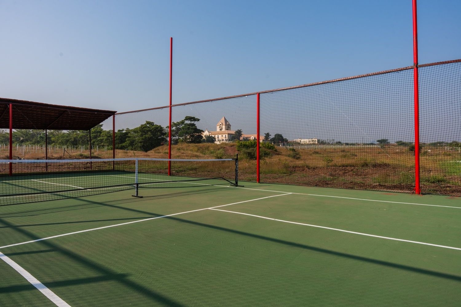 Hotel Irada racket club 