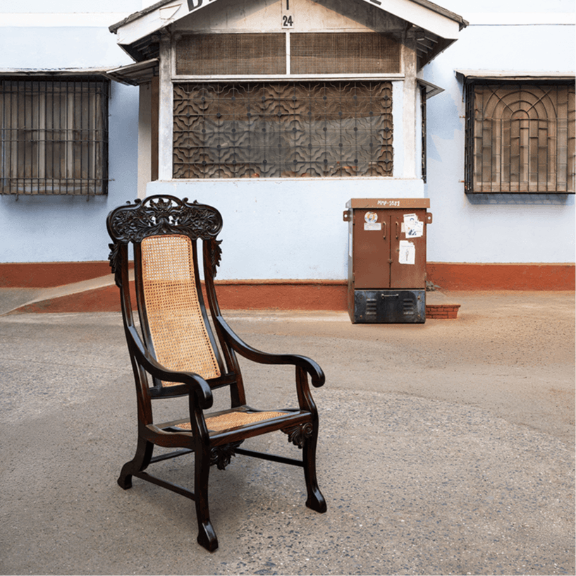 A History of India Through Chairs Mahendra Doshi Mumbai