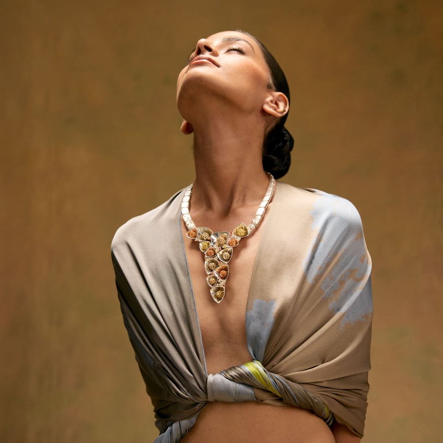 A model wearing a batik sari by Sonali Dharmawardena