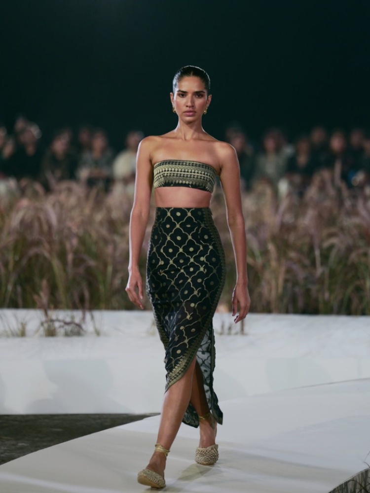 A look from Anita Dongre's Rewild 2026 show at Lukshmi Vilas Palace in Vadodra