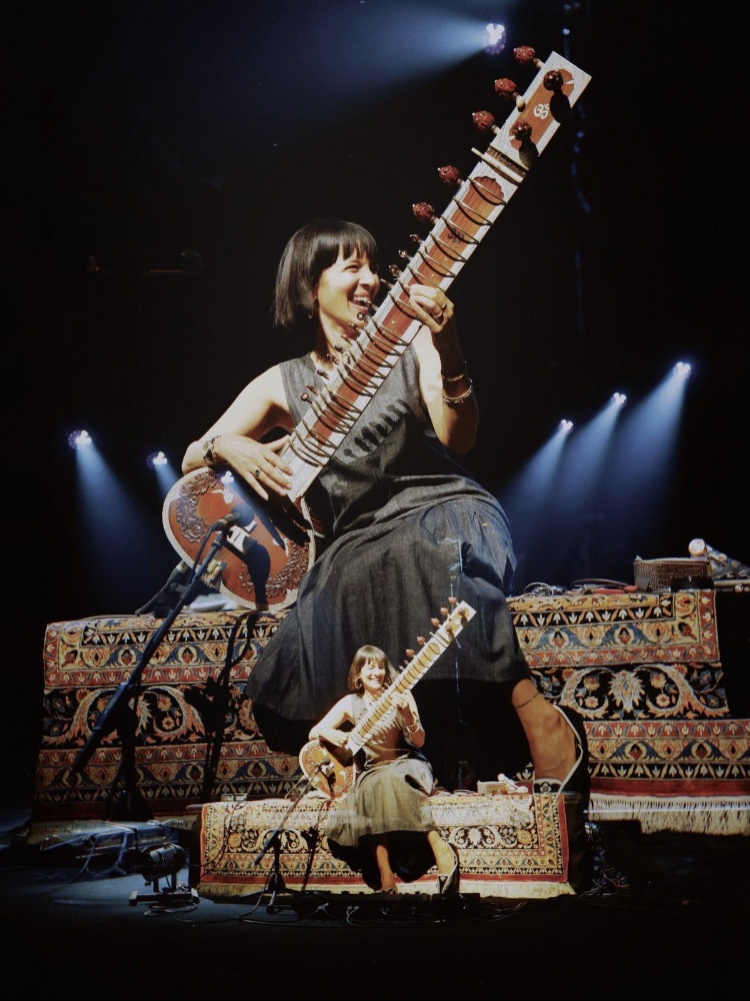 Backstage with Anoushka