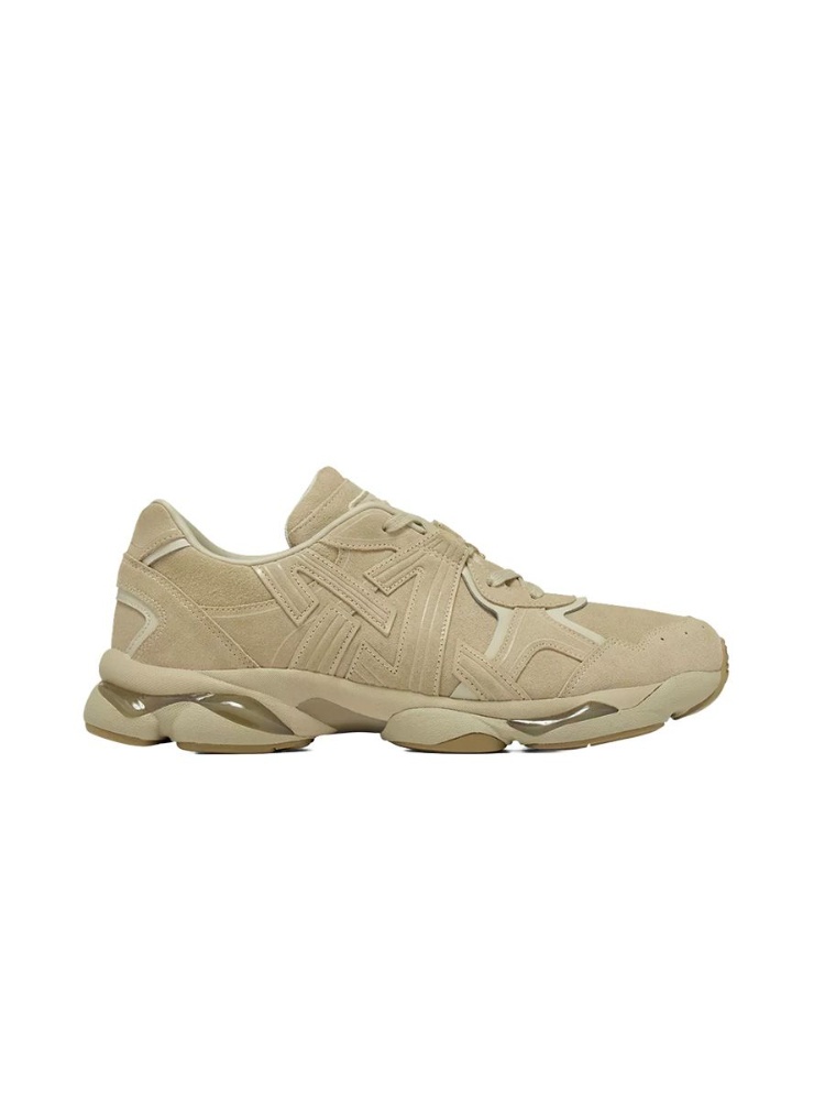 Tigrun sneakers, Onitsuka Tiger, ₹27,500
