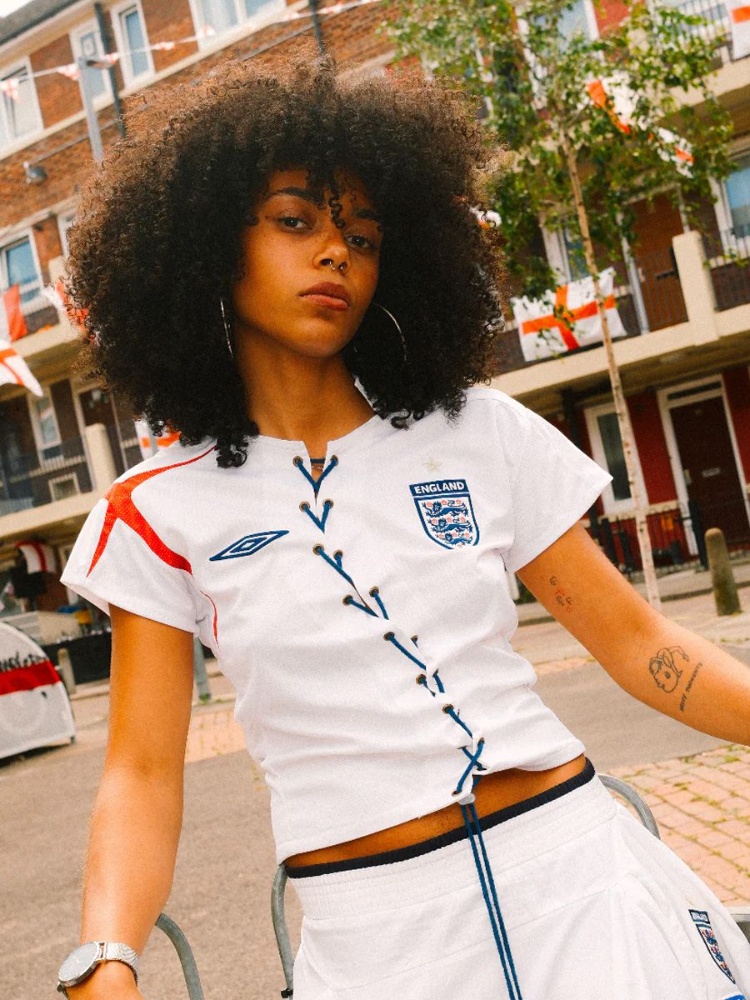VT Rework: England white asymmetric lace-front tee, Vintage Threads, ₹20,000 approx