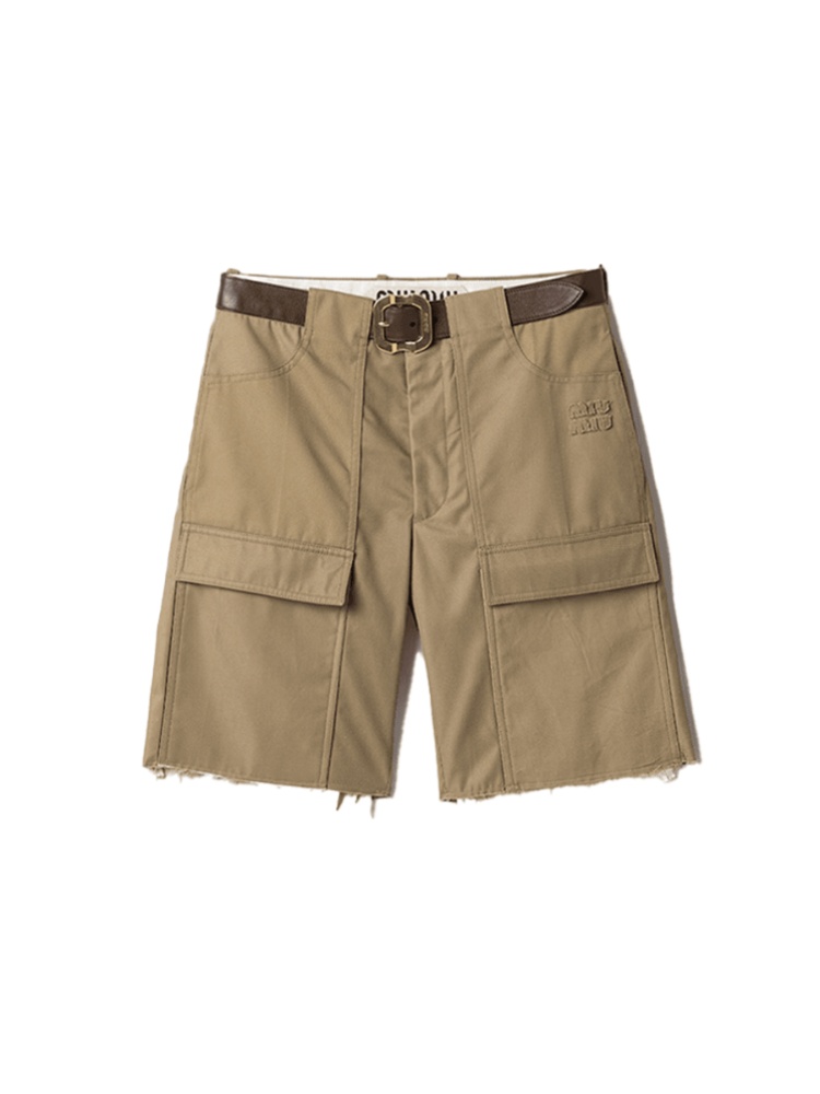 Bermuda chino, Miu Miu, ₹3,20,840 approx
