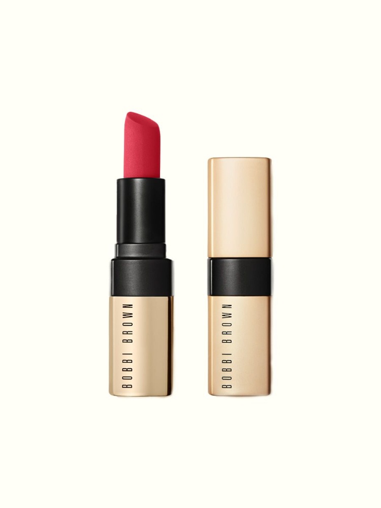 Bobbi Brown luxe matte lip colour in The Nod’s list of summer travel essentials