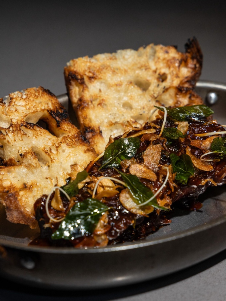 Bone Marrow & Curry leaf