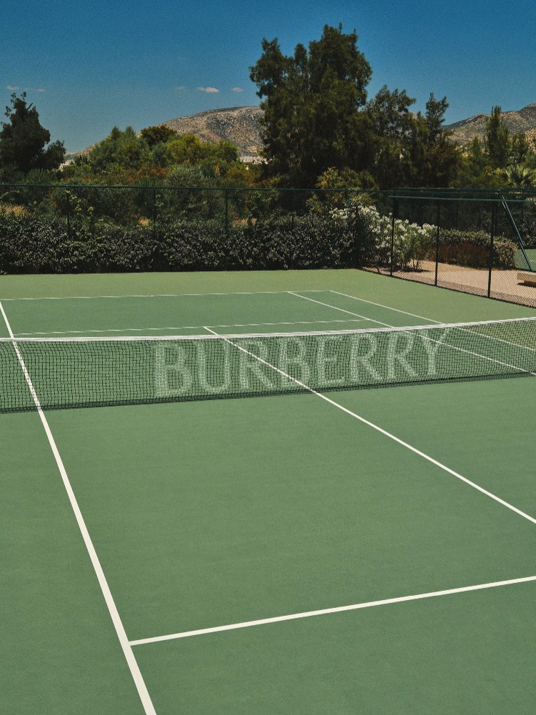Burberry coded padel courts at One&Only Aesthesis