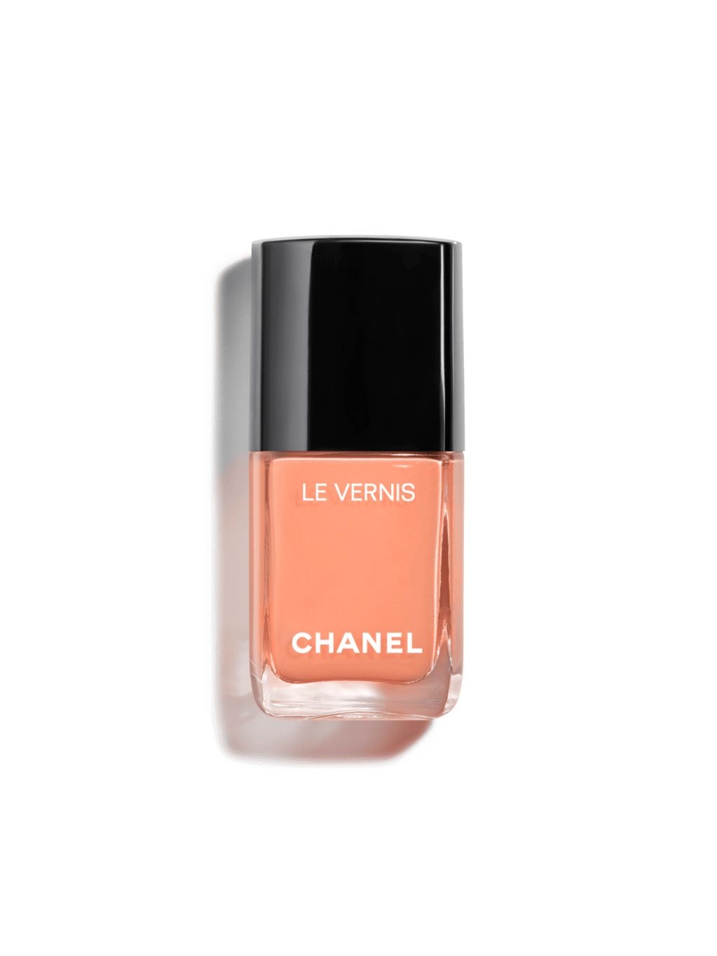 Chanel Le Vernis nail colour in Poète