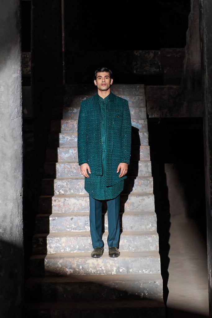 Sarah & Sandeep, Sherwani Guide, The Nod Mag