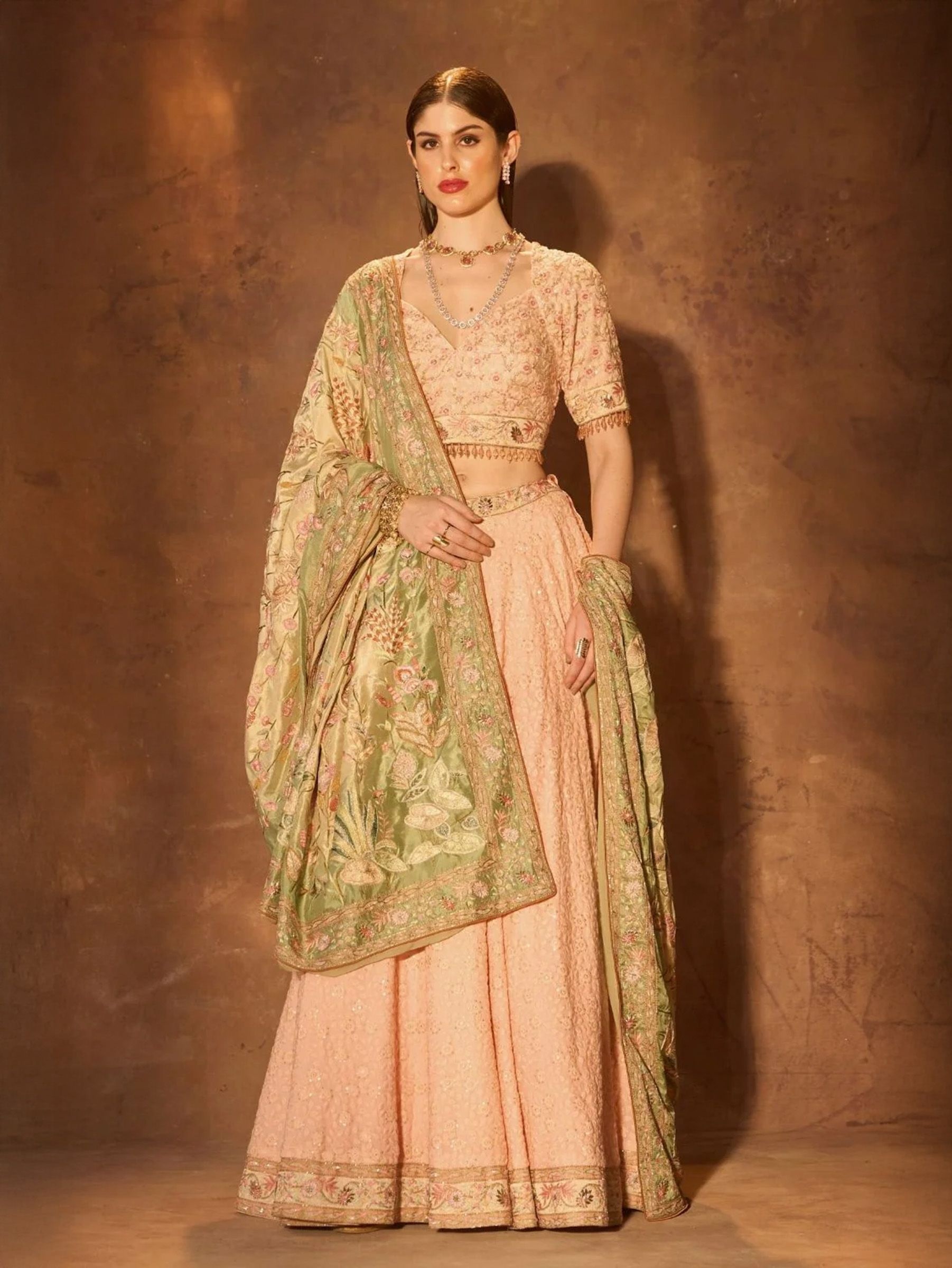 Lehenga by Dareaab