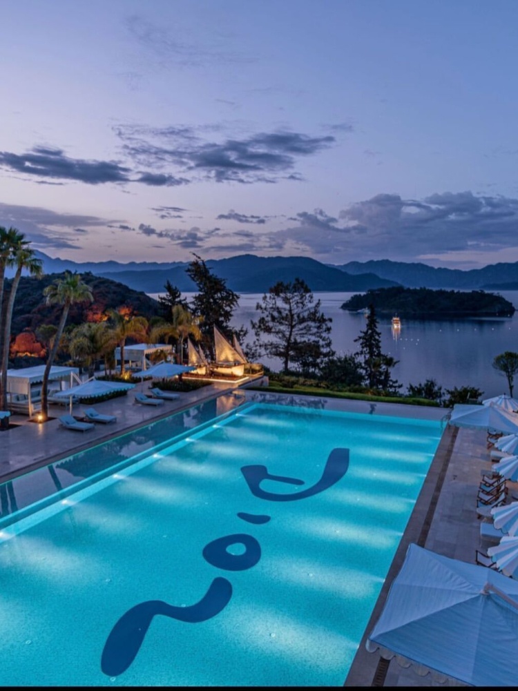 ‘Dior’ branded pool floor at D Maris Bay, Turkey