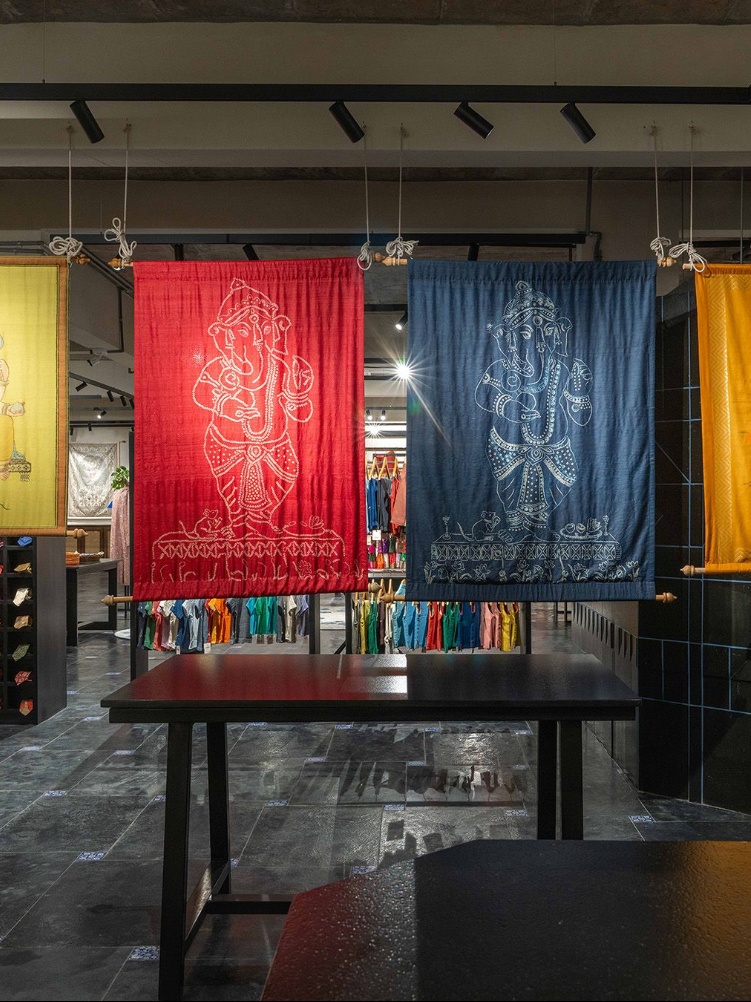 ‘Vighnaharta‘, where Ganesh is celebrated in 24 distinct textile forms