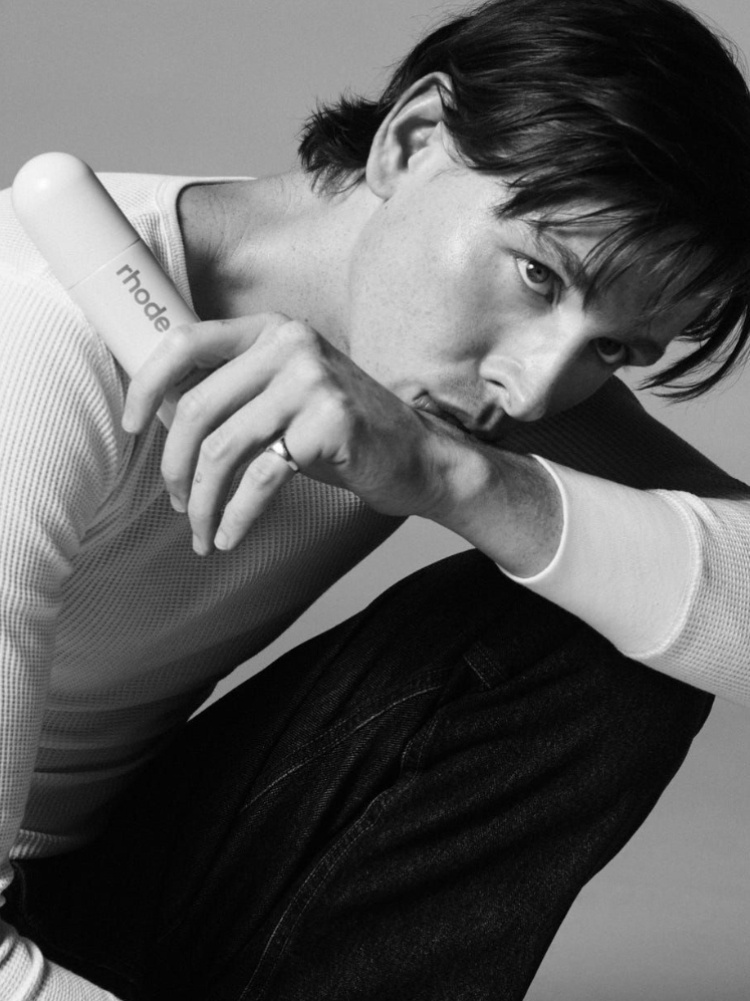 Harris Dickinson in Rhode's new glazing mist campaign