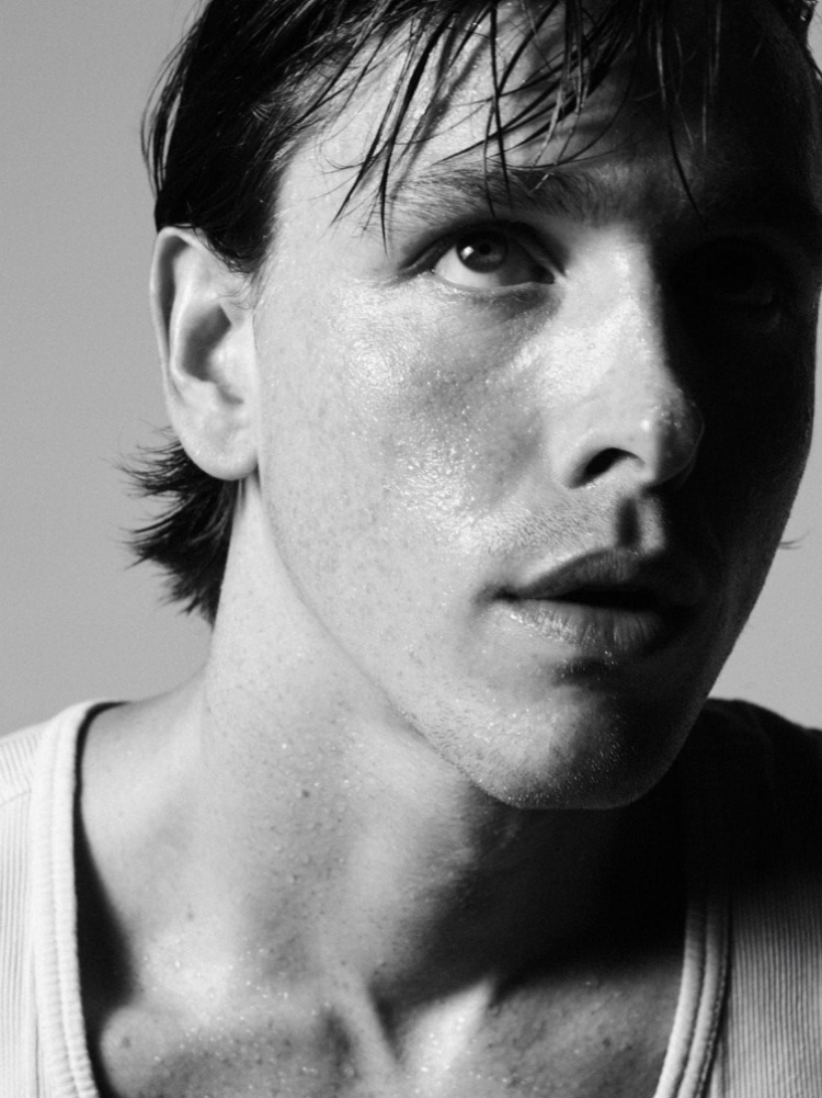 Babygirl star Harris Dickinson in Rhode's new glazing mist campaign