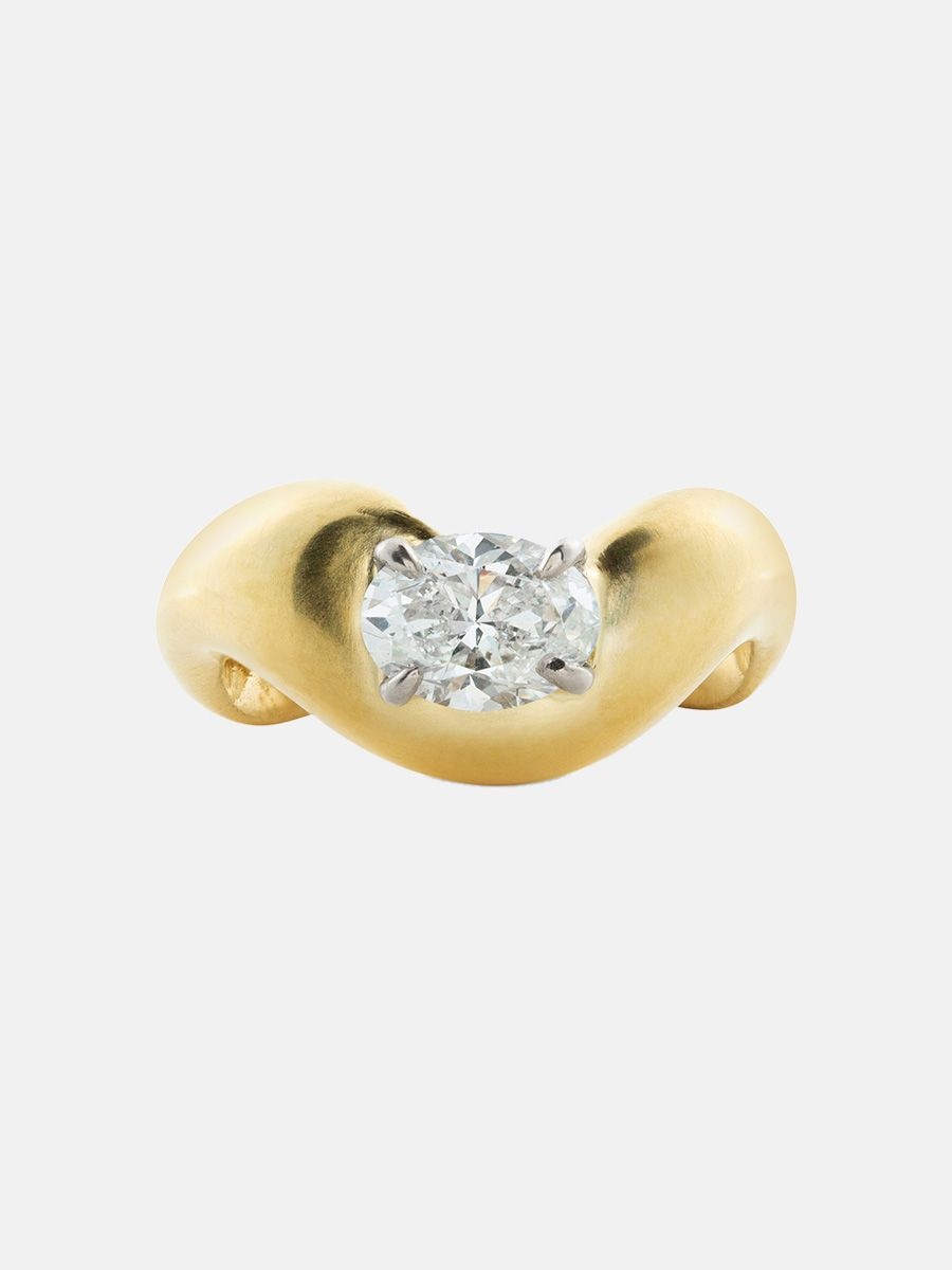 Jessie Thomas oval diamond wave satin ring